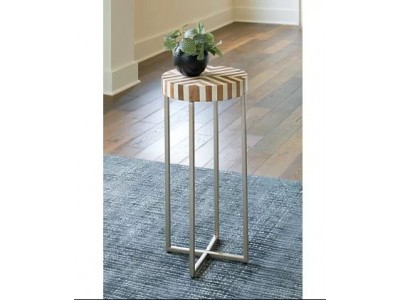 Cartley - Accent Table