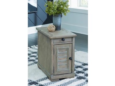Moreshire - Chairside End Table